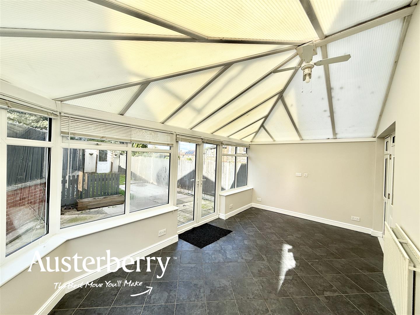 3 bed property in Waterhead Road, Stoke-On-Trent
